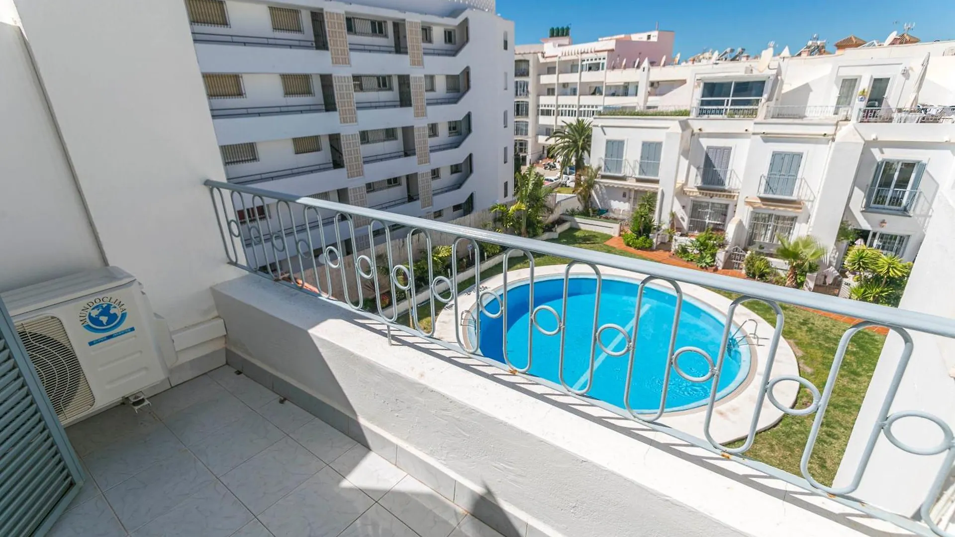 Canovas Nerja - Casa Adosada Con Piscina Los Huertos 3 Spain